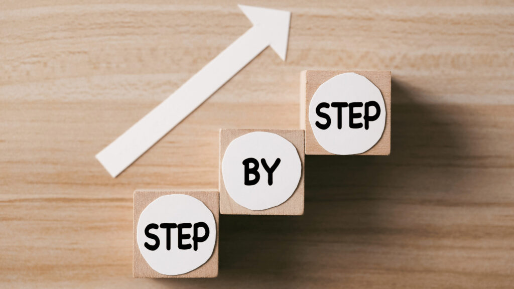 英語が書かれたブロックと矢印